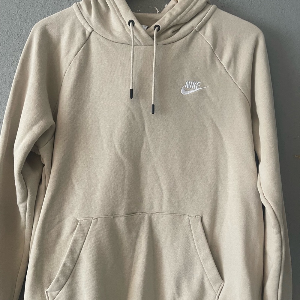 Nike Women's‎ Beige Hoodie - Picture 5 of 9